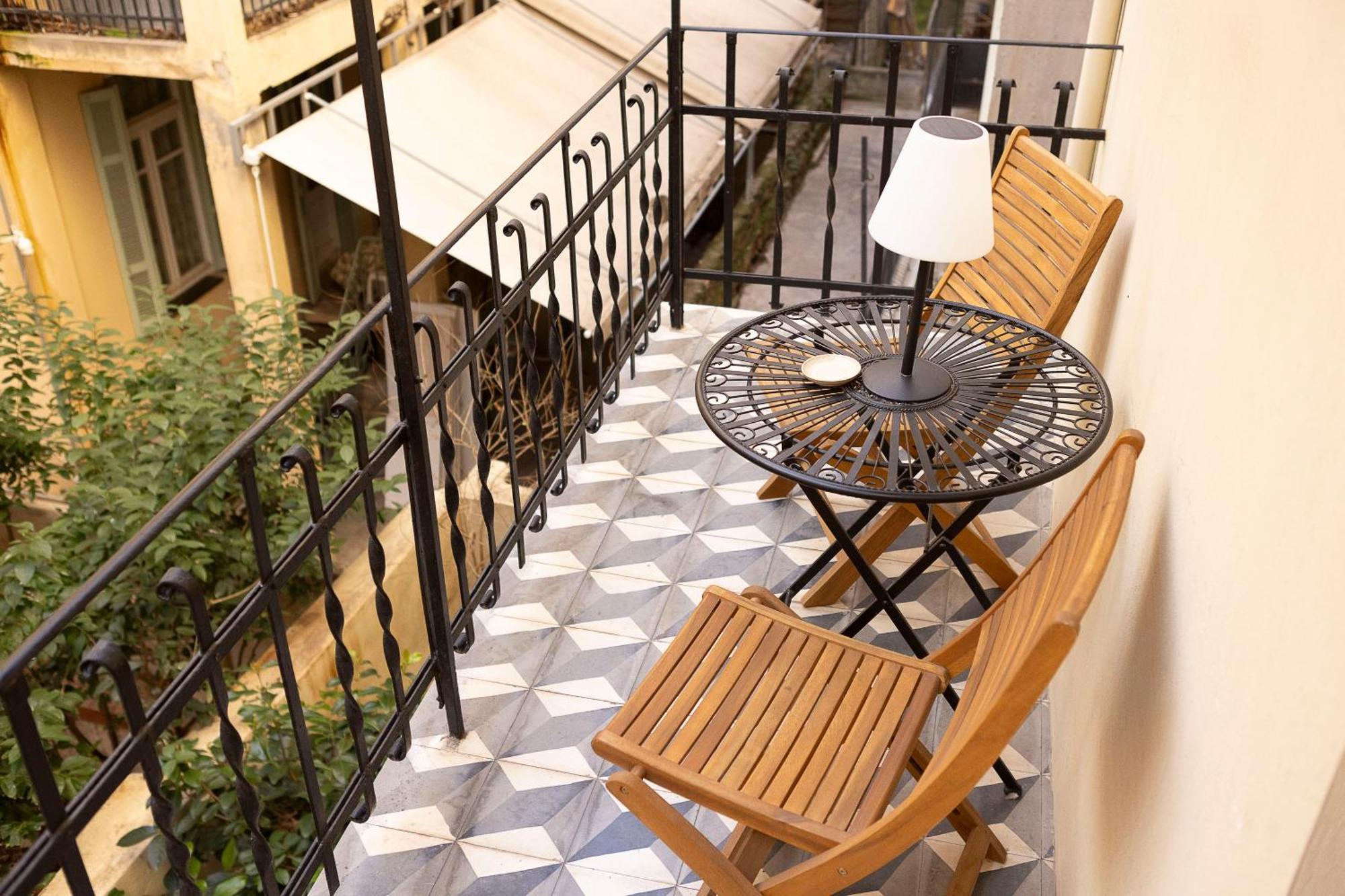 Gatto Perso Luxury Studio Apartments Tesalonika Bagian luar foto
