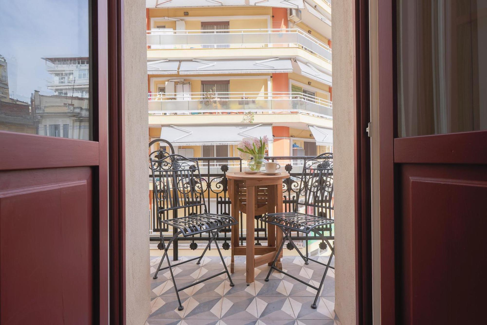 Gatto Perso Luxury Studio Apartments Tesalonika Bagian luar foto