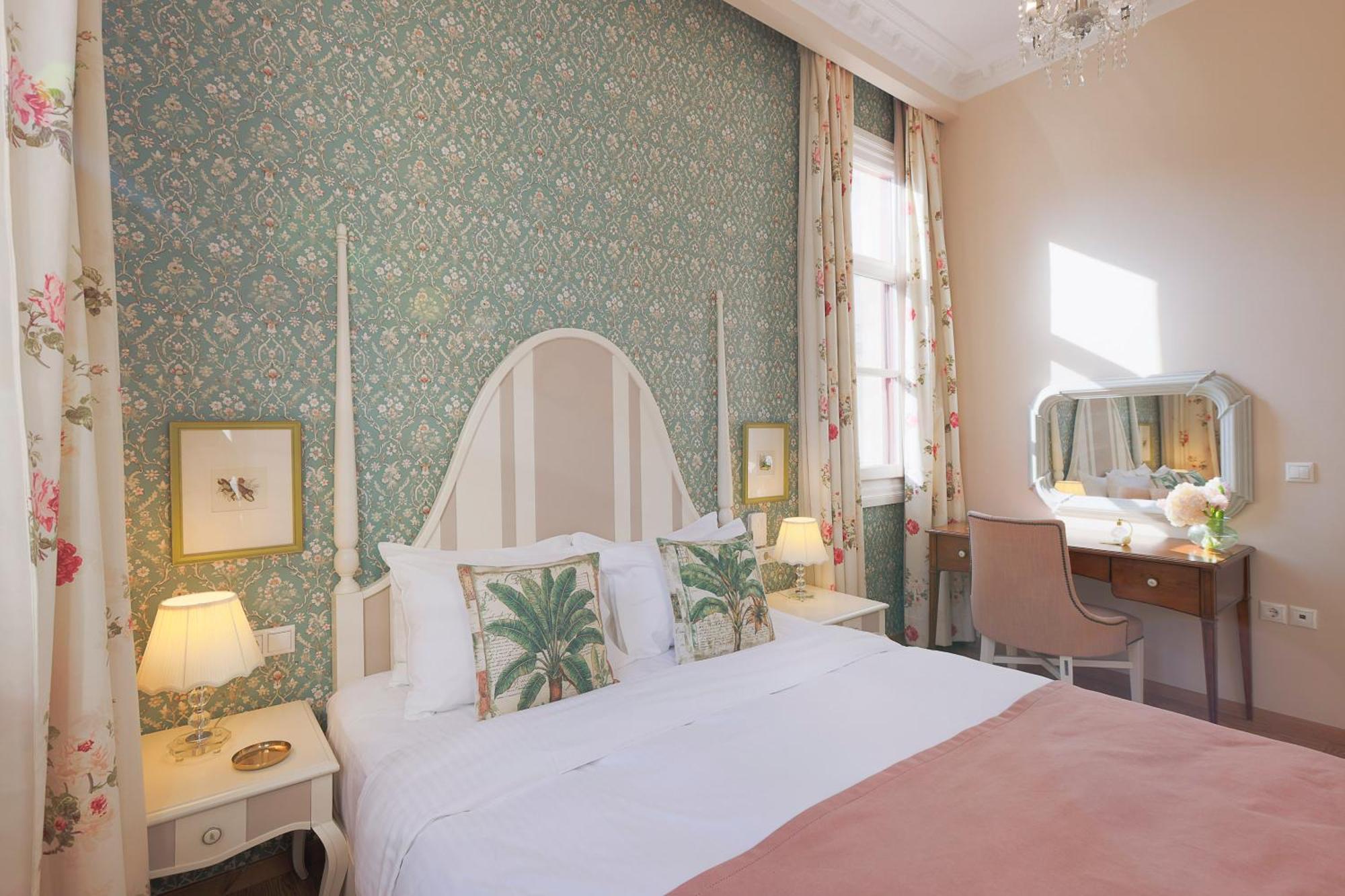 Gatto Perso Luxury Studio Apartments Tesalonika Bagian luar foto